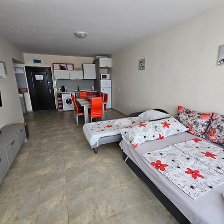 Апартаменти Кастро/Castro Apartments Tsarevo Exterior photo