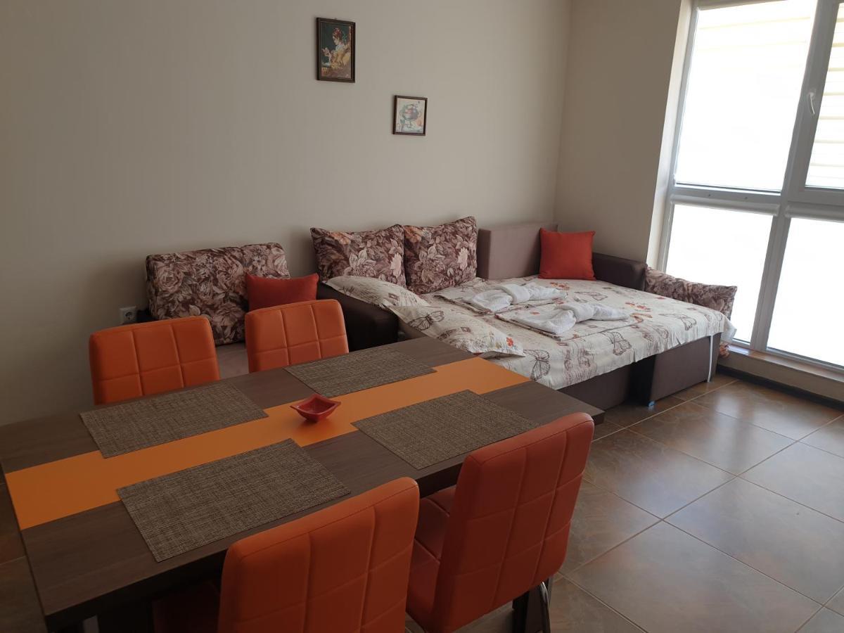 Апартаменти Кастро/Castro Apartments Tsarevo Exterior photo