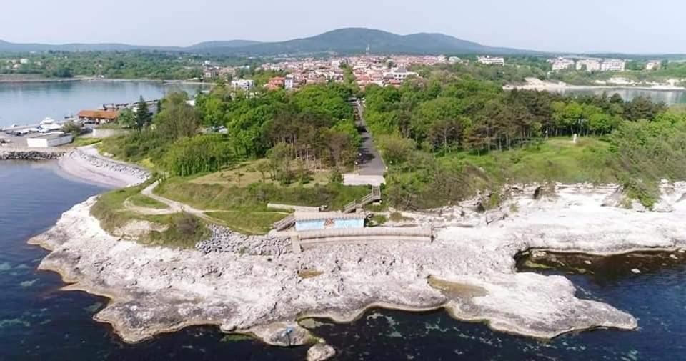 Апартаменти Кастро/Castro Apartments Tsarevo Exterior photo