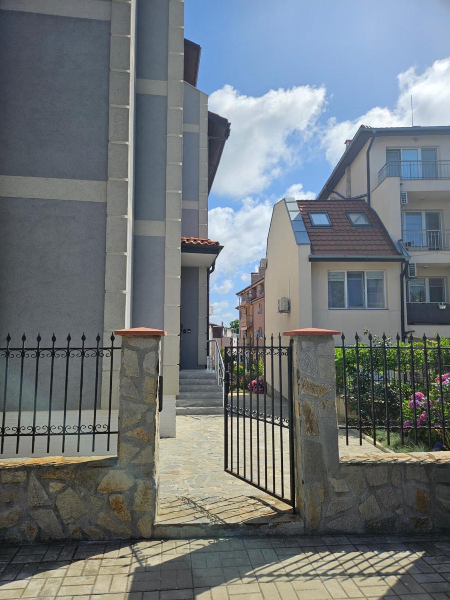 Апартаменти Кастро/Castro Apartments Tsarevo Exterior photo